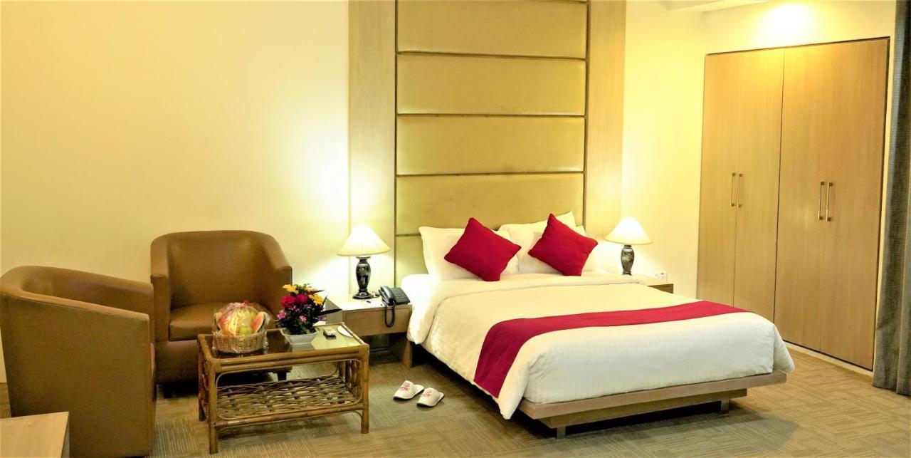 Asia Pacific Hotel Dhaka Esterno foto